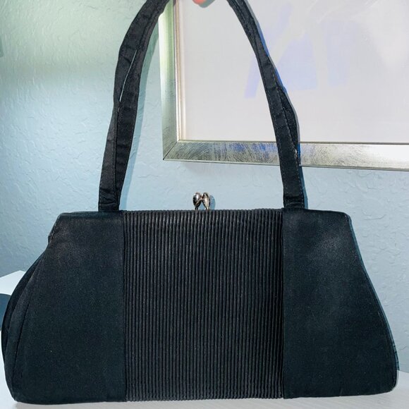 Handbags - VINTAGE 1950s Black Pleated Evening Clutch w Gold Satin & Mirror